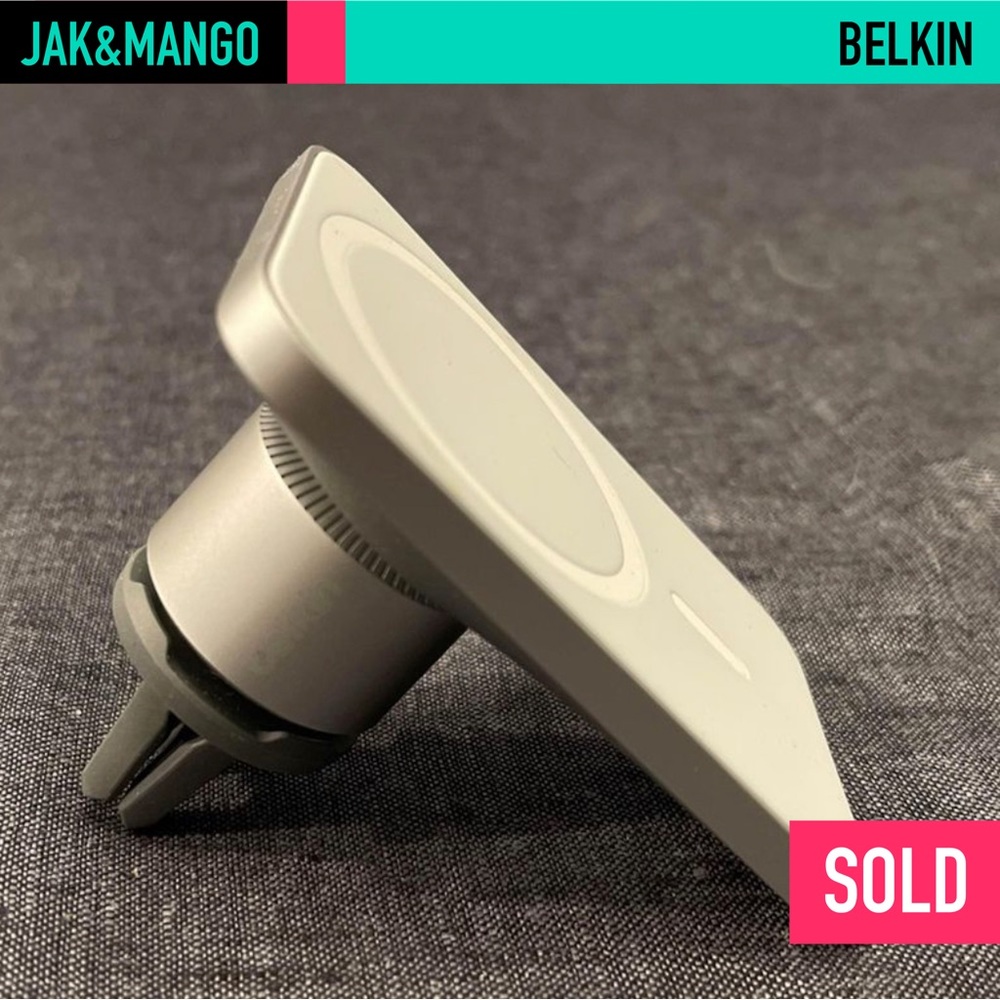 SOLD! BELKIN Car Vent Mount PRO with MagSafe